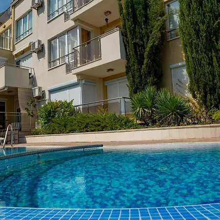 Belle View - Menada Lägenhet